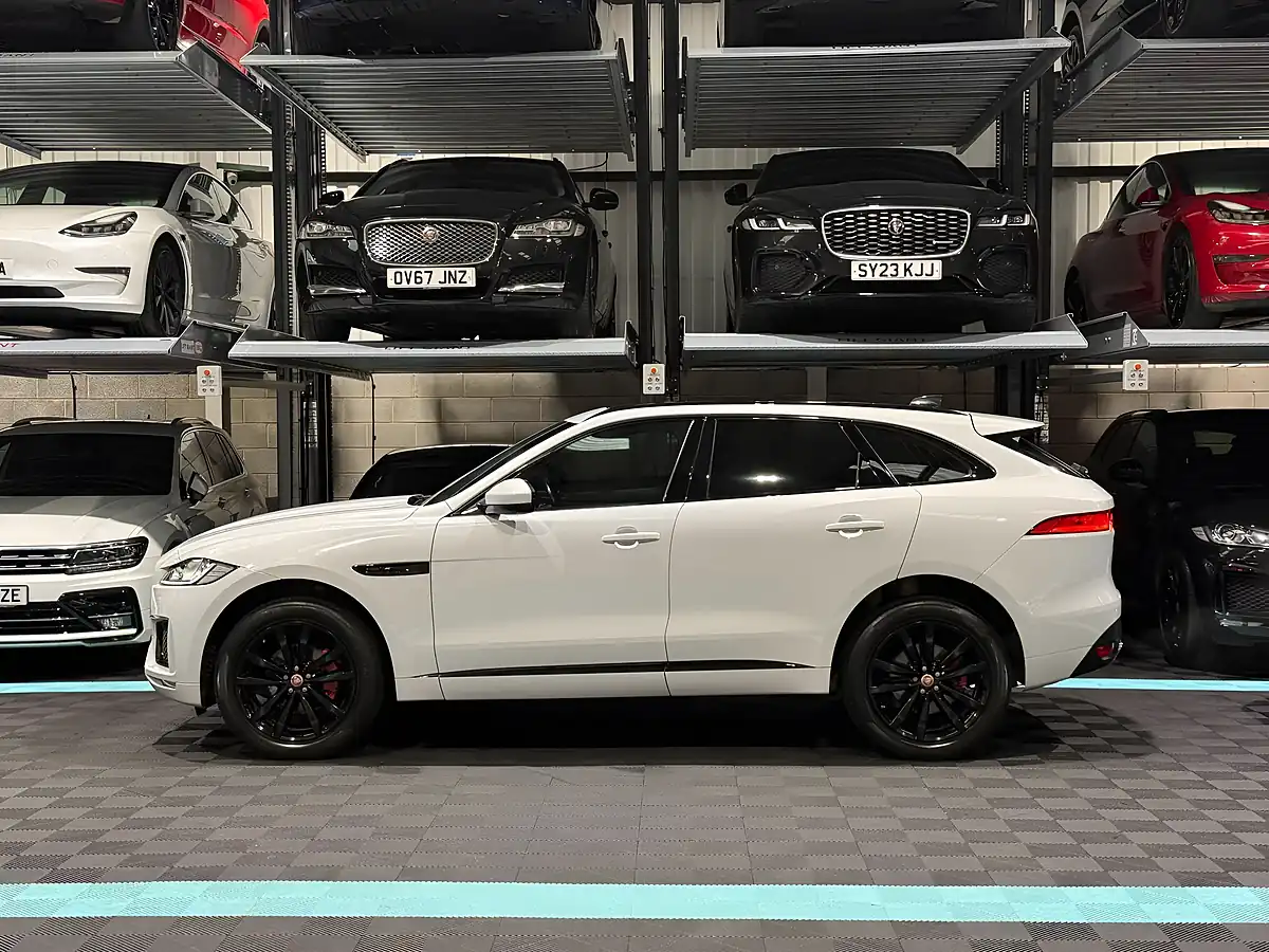 Used 2019 Jaguar F-Pace Chequered Flag White - Interior and Exterior details 6