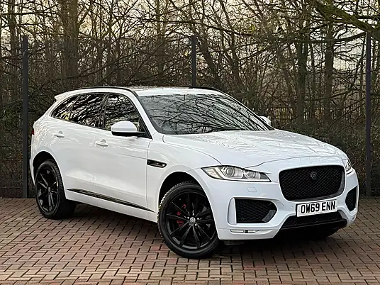 2019 Jaguar F-PACE Chequered Flag D180