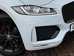 Used 2019 Jaguar F-Pace Chequered Flag White - Interior and Exterior details 13