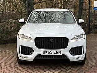 Used 2019 Jaguar F-Pace Chequered Flag White - Interior and Exterior details 4