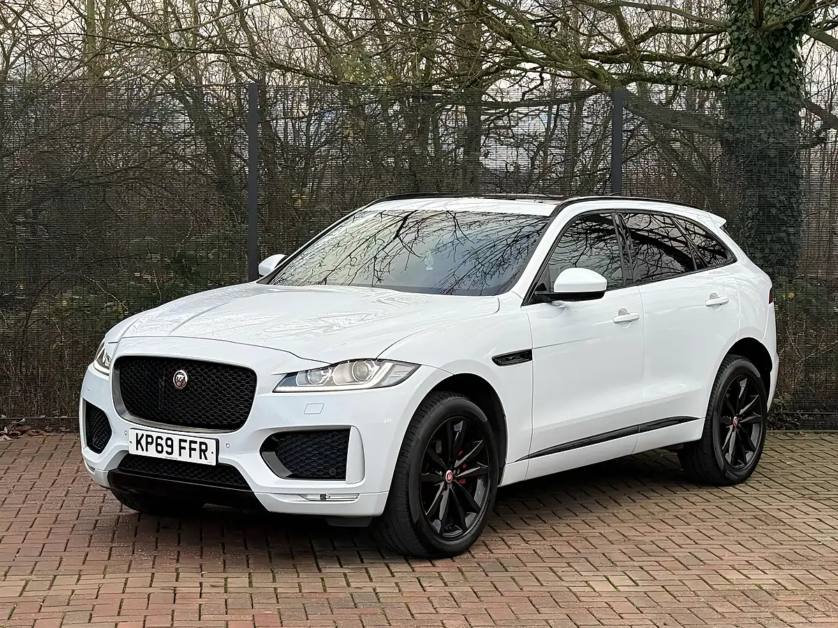 Used 2019 Jaguar F-Pace Chequered Flag White - Interior and Exterior details 5