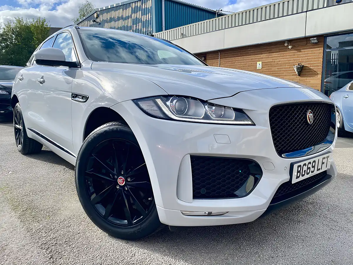 Used 2019 Jaguar F-Pace Chequered Flag White - Front View