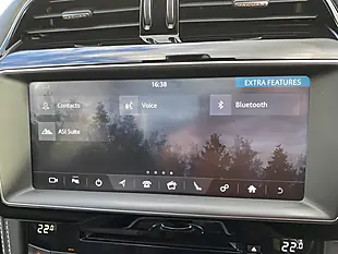 Used 2019 Jaguar F-Pace Chequered Flag White - Interior and Exterior details 18