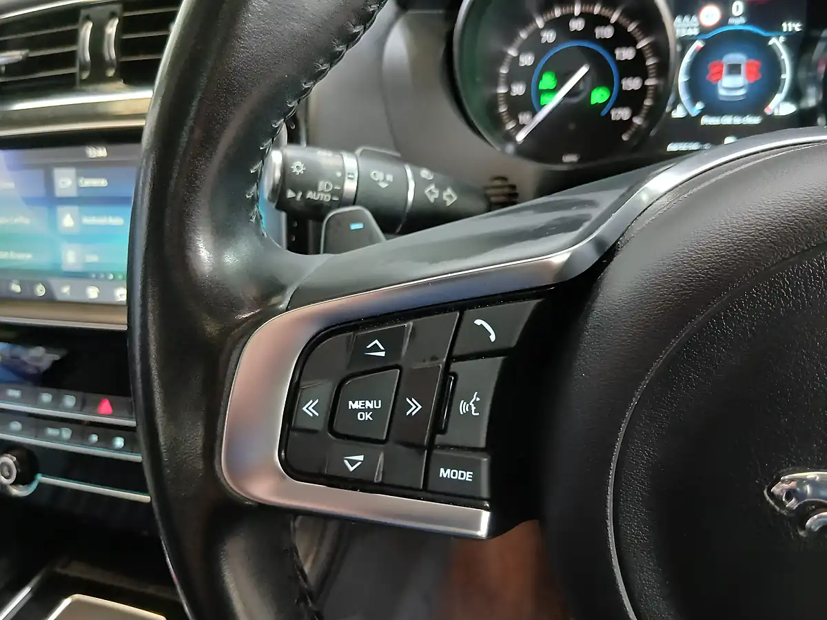 Used 2019 Jaguar F-Pace Portfolio Blue - Interior and Exterior details 12