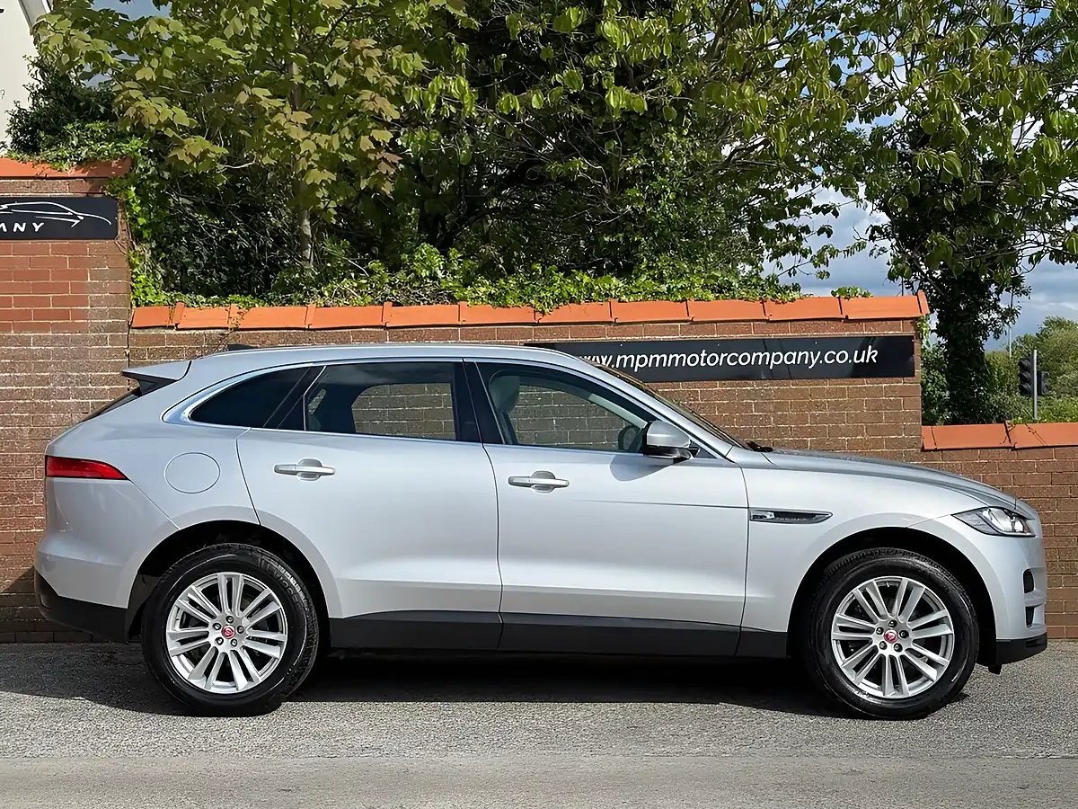 Used 2019 Jaguar F-Pace Portfolio Silver - Interior and Exterior details 3