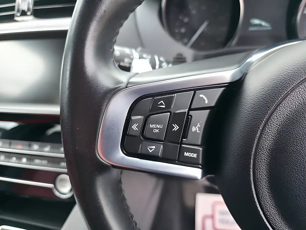 Used 2019 Jaguar F-Pace R-Sport Black - Interior and Exterior details 15