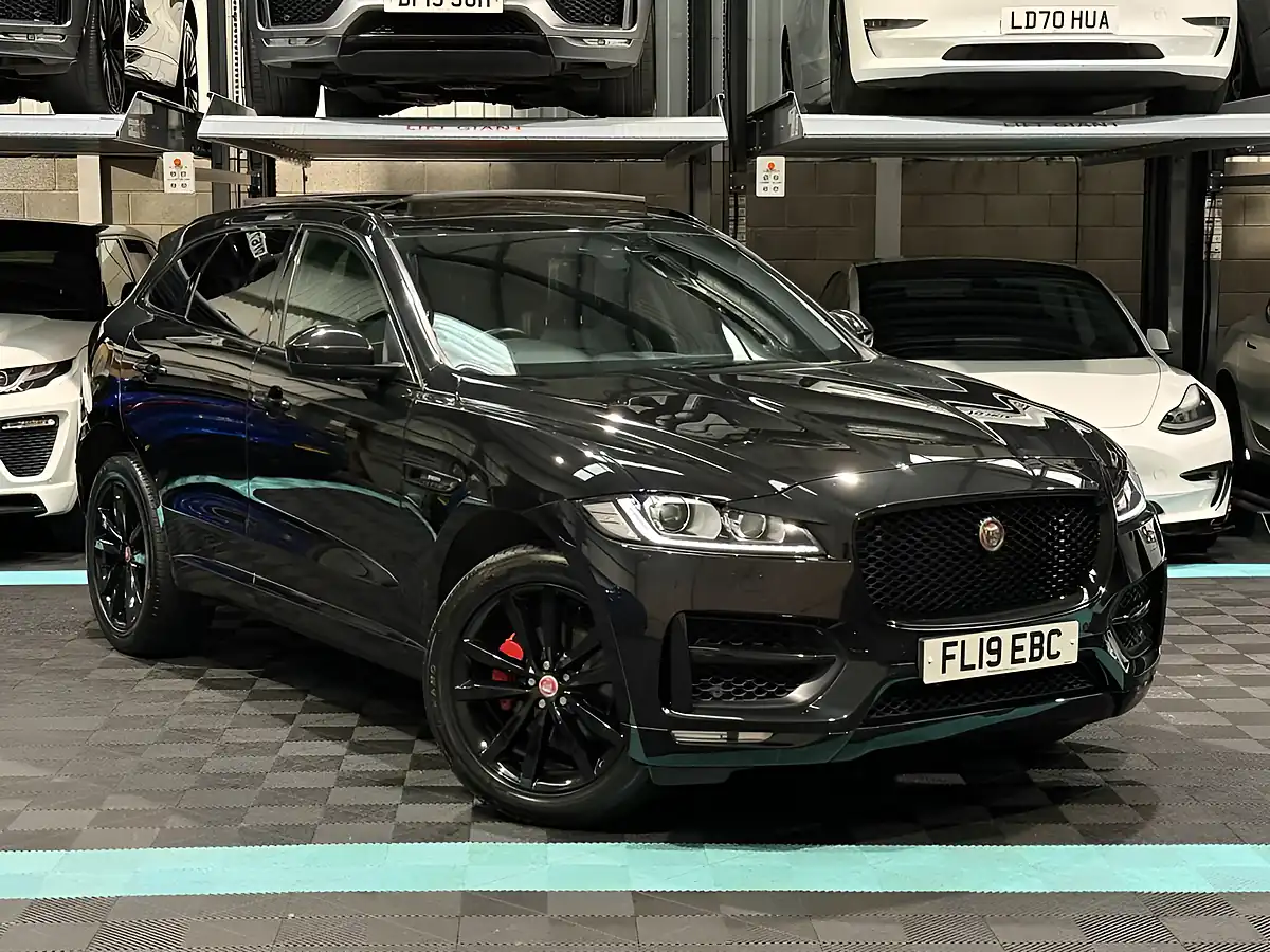 Used 2019 Jaguar F-Pace R-Sport Black - Front View