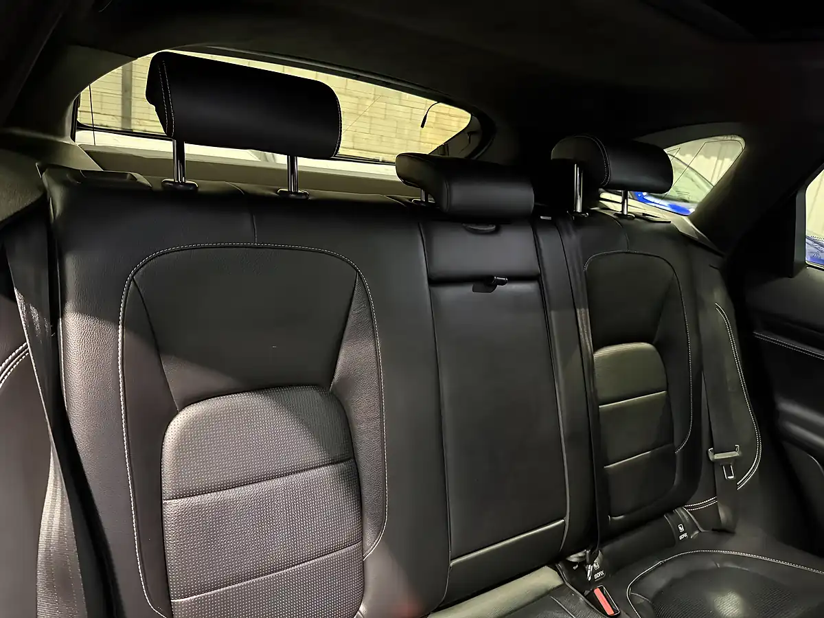 Used 2019 Jaguar F-Pace R-Sport Black - Interior and Exterior details 13