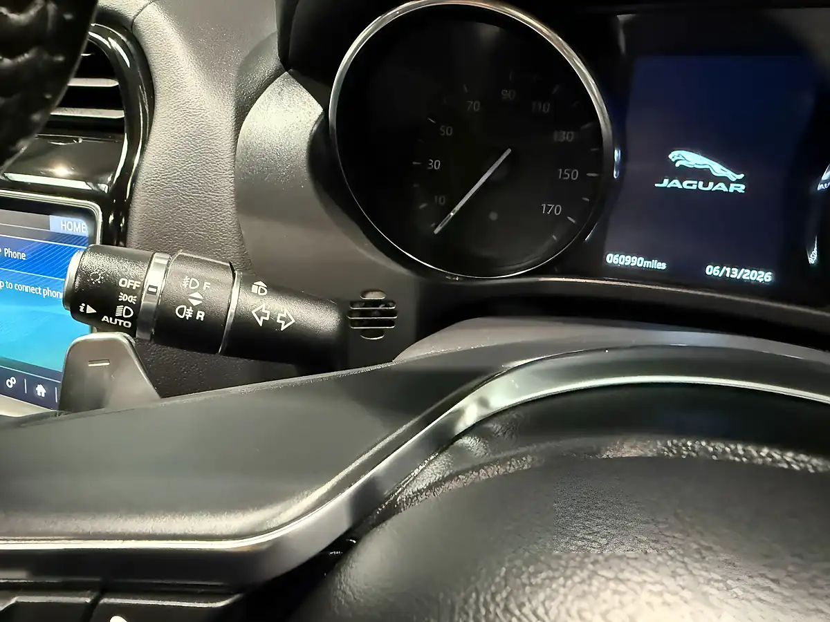 Used 2019 Jaguar F-Pace R-Sport Black - Interior and Exterior details 17