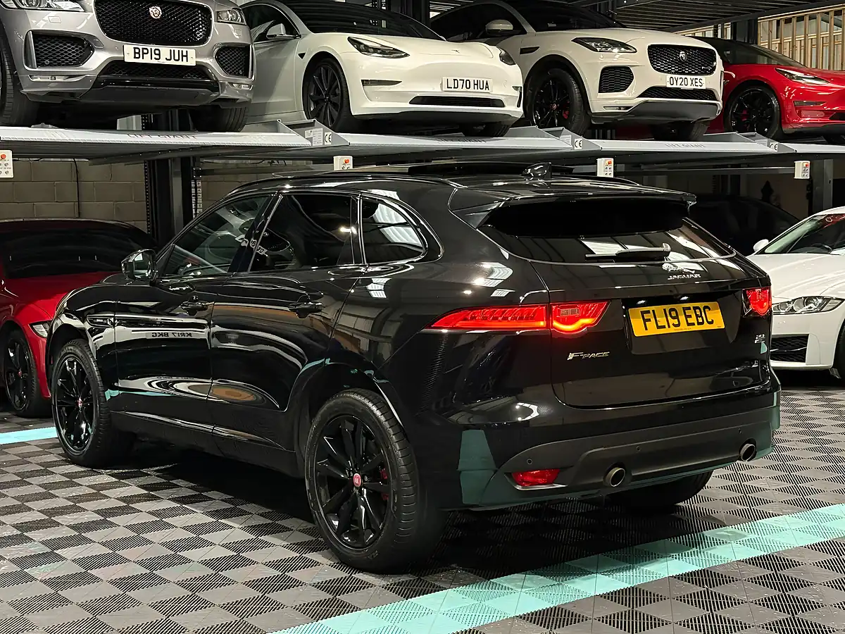 Used 2019 Jaguar F-Pace R-Sport Black - Interior and Exterior details 7