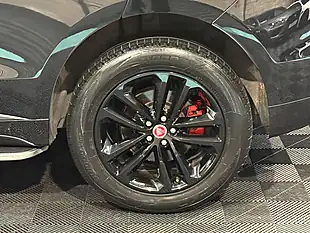Used 2019 Jaguar F-Pace R-Sport Black - Interior and Exterior details 12