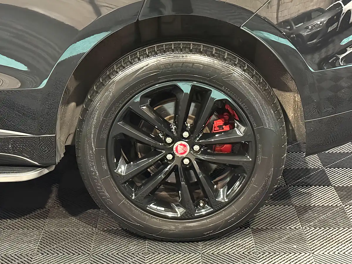Used 2019 Jaguar F-Pace R-Sport Black - Interior and Exterior details 12