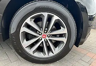 Used 2019 Jaguar F-Pace R-Sport Black - Interior and Exterior details 11