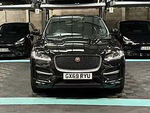 Used 2019 Jaguar F-Pace R-Sport Black - Interior and Exterior details 4