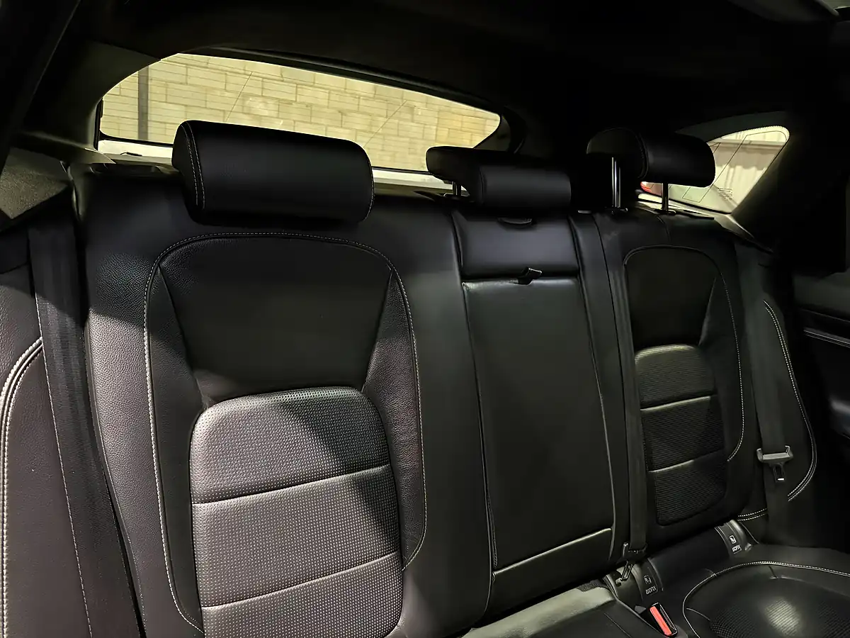 Used 2019 Jaguar F-Pace R-Sport Black - Interior and Exterior details 13