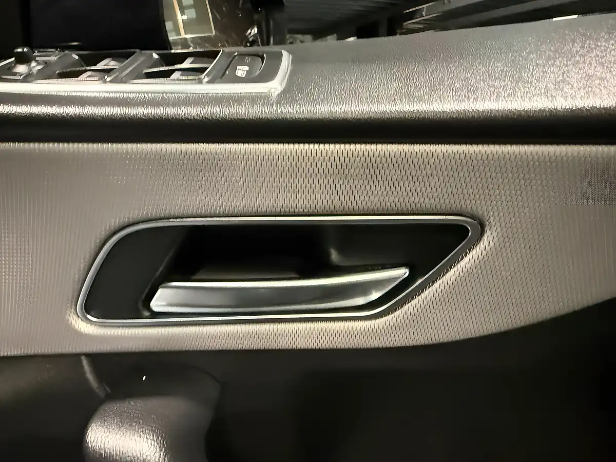 Used 2019 Jaguar F-Pace R-Sport Black - Interior and Exterior details 16