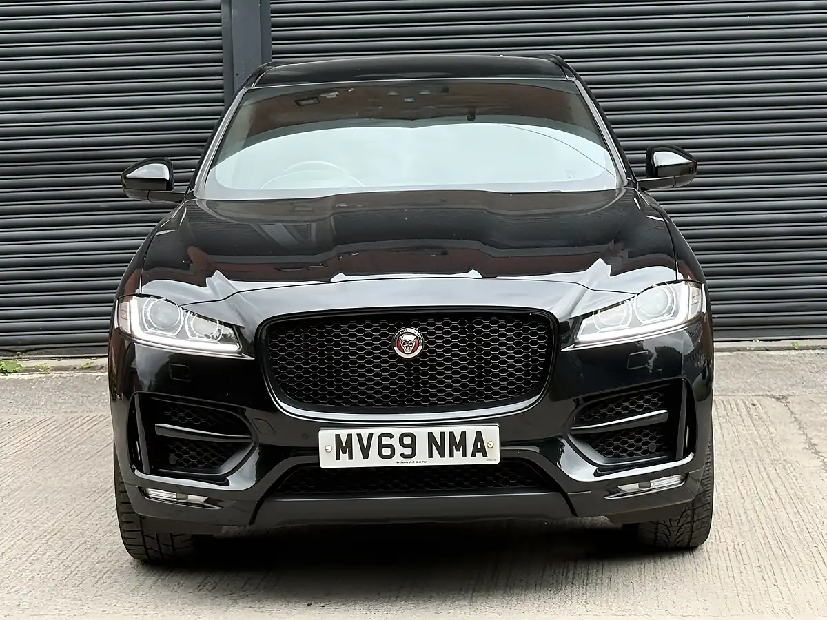 Used 2019 Jaguar F-Pace R-Sport Black - Interior and Exterior details 3