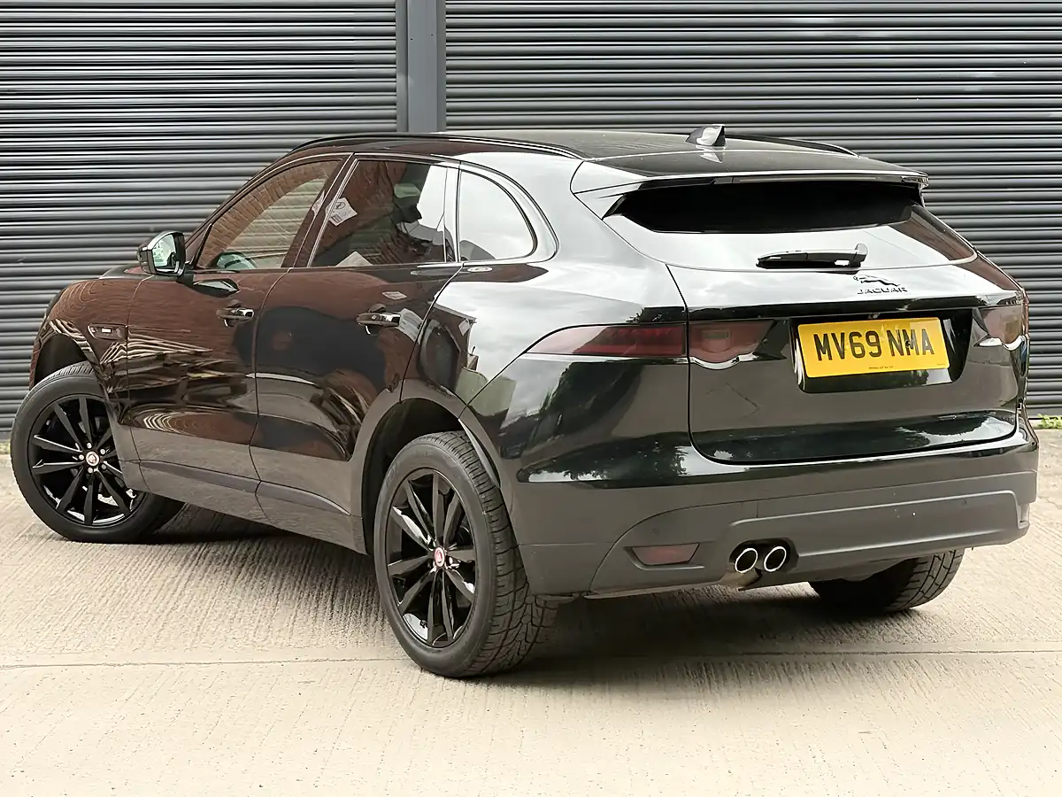 Used 2019 Jaguar F-Pace R-Sport Black - Interior and Exterior details 7