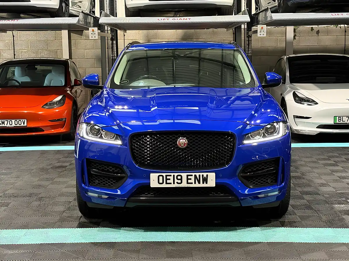 Used 2019 Jaguar F-Pace R-Sport Blue - Interior and Exterior details 4