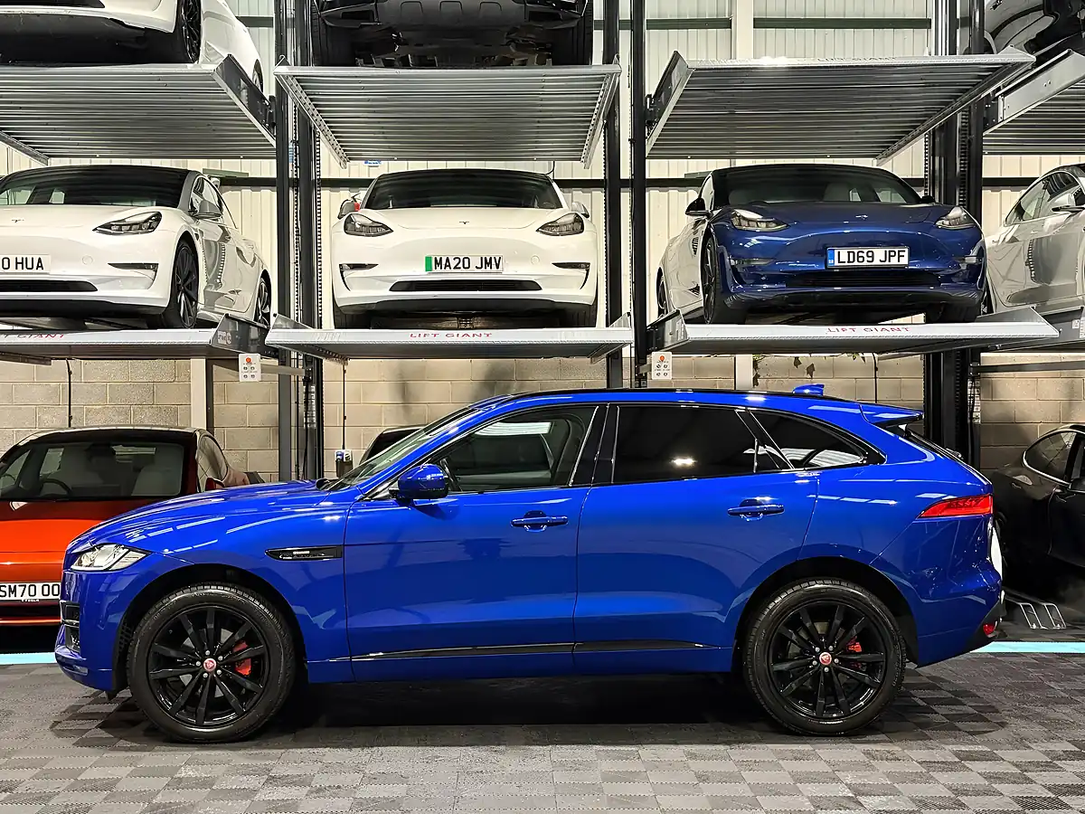 Used 2019 Jaguar F-Pace R-Sport Blue - Interior and Exterior details 6