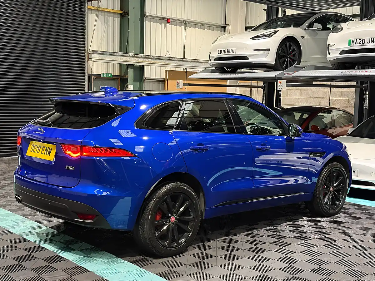 Used 2019 Jaguar F-Pace R-Sport Blue - Interior and Exterior details 9