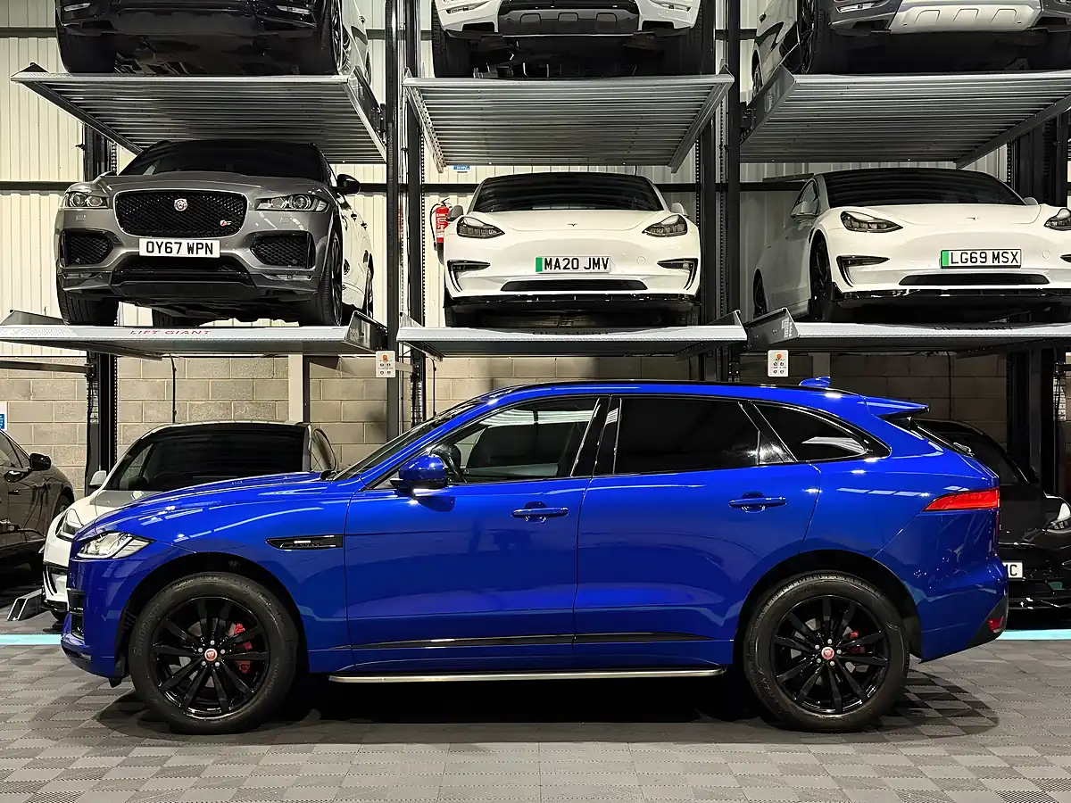 Used 2019 Jaguar F-Pace R-Sport Blue - Interior and Exterior details 6