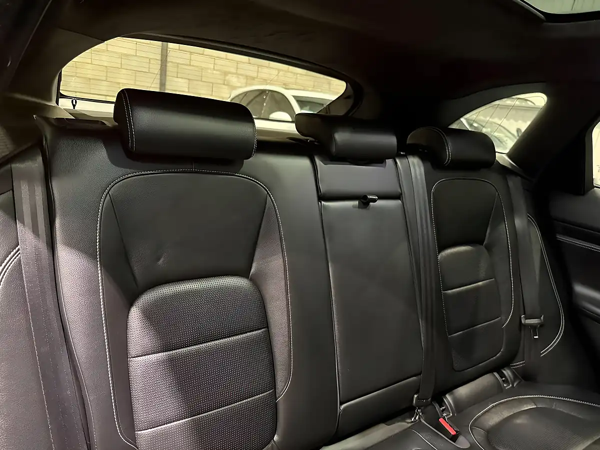 Used 2019 Jaguar F-Pace R-Sport Blue - Interior and Exterior details 13