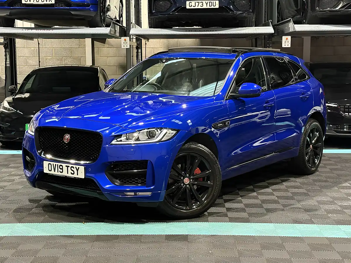 Used 2019 Jaguar F-Pace R-Sport Blue - Interior and Exterior details 5