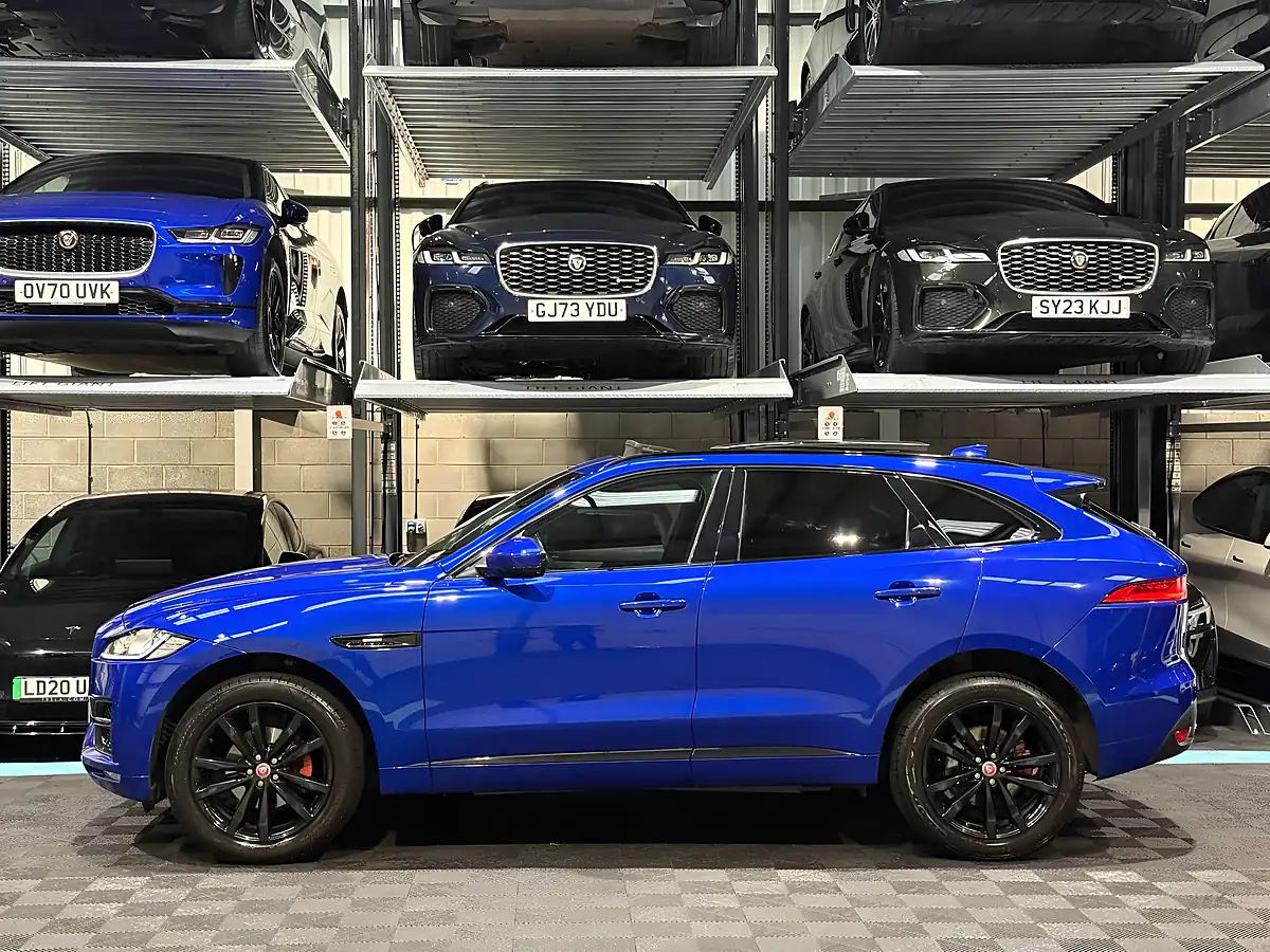 Used 2019 Jaguar F-Pace R-Sport Blue - Interior and Exterior details 6