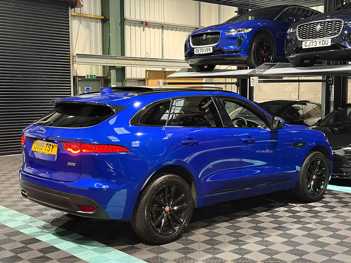 Used 2019 Jaguar F-Pace R-Sport Blue - Interior and Exterior details 9