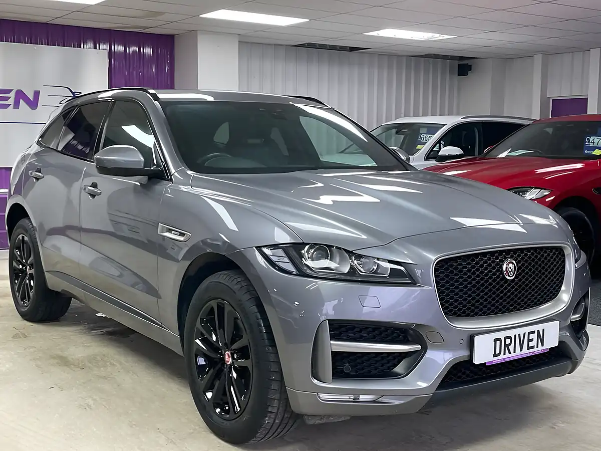 Used 2019 Jaguar F-Pace R-Sport Eiger Grey - Interior and Exterior details 3