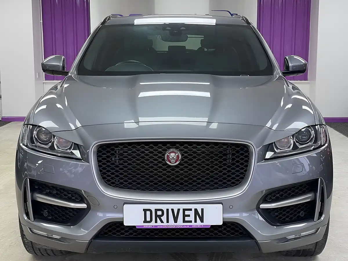 Used 2019 Jaguar F-Pace R-Sport Eiger Grey - Interior and Exterior details 5