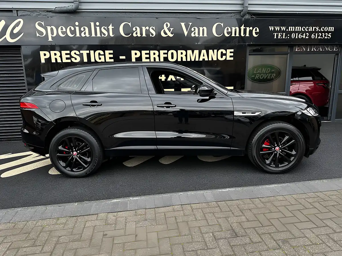 Used 2019 Jaguar F-Pace R-Sport Narvik Black - Interior and Exterior details 5