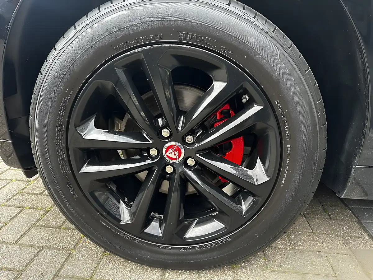 Used 2019 Jaguar F-Pace R-Sport Narvik Black - Interior and Exterior details 8