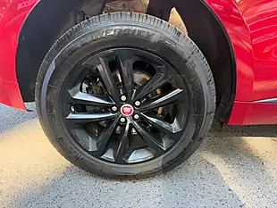 Used 2019 Jaguar F-Pace R-Sport Red - Interior and Exterior details 10