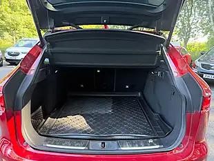 Used 2019 Jaguar F-Pace R-Sport Red - Interior and Exterior details 13