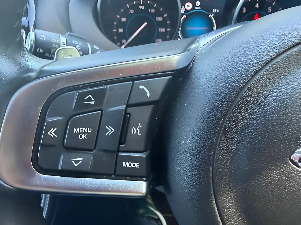 Used 2019 Jaguar F-Pace R-Sport Red - Interior and Exterior details 17