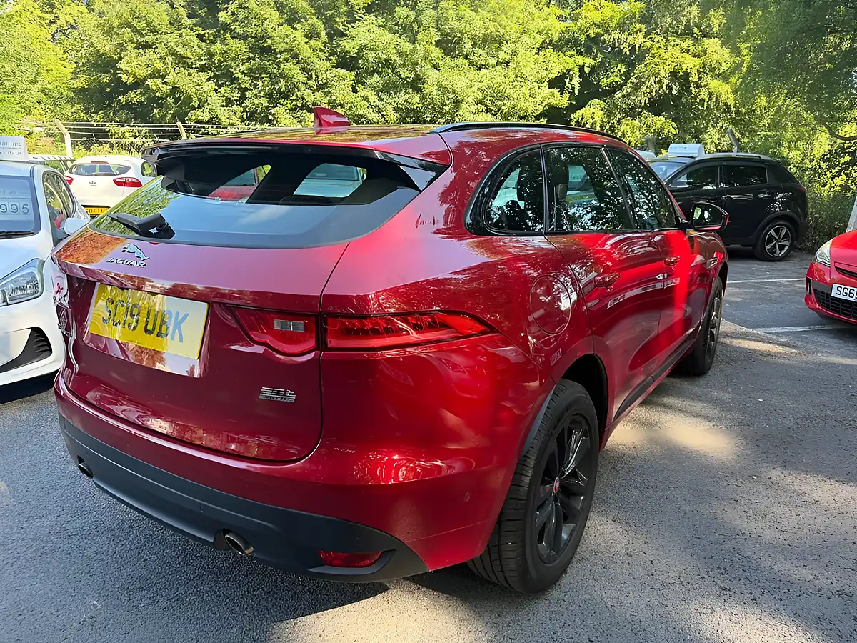 Used 2019 Jaguar F-Pace R-Sport Red - Interior and Exterior details 6