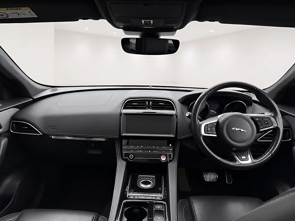 Used 2019 Jaguar F-Pace R-Sport Silver - Interior and Exterior details 10