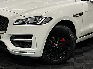 Used 2019 Jaguar F-Pace R-Sport White - Interior and Exterior details 12