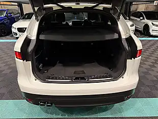 Used 2019 Jaguar F-Pace R-Sport White - Interior and Exterior details 14