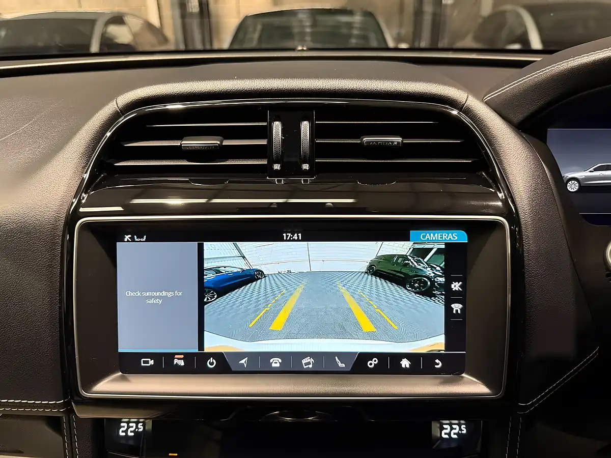 Used 2019 Jaguar F-Pace R-Sport White - Interior and Exterior details 19