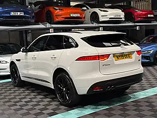 Used 2019 Jaguar F-Pace R-Sport White - Interior and Exterior details 7