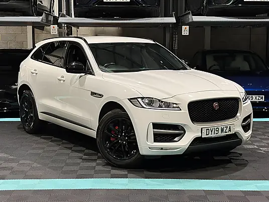2019 Jaguar F-PACE R-Sport D180