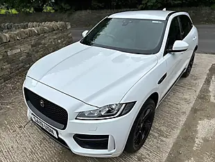 Used 2019 Jaguar F-Pace R-Sport White - Interior and Exterior details 17