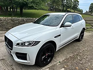 Used 2019 Jaguar F-Pace R-Sport White - Interior and Exterior details 4