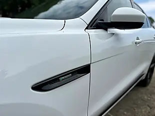 Used 2019 Jaguar F-Pace R-Sport White - Interior and Exterior details 5
