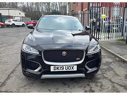 2019 Jaguar F-PACE D300 S