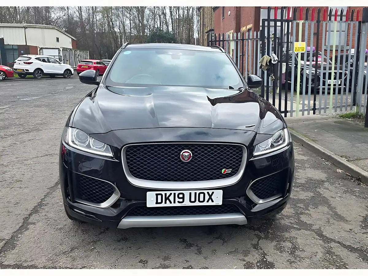 Used 2019 Jaguar F-Pace S Black - Front View