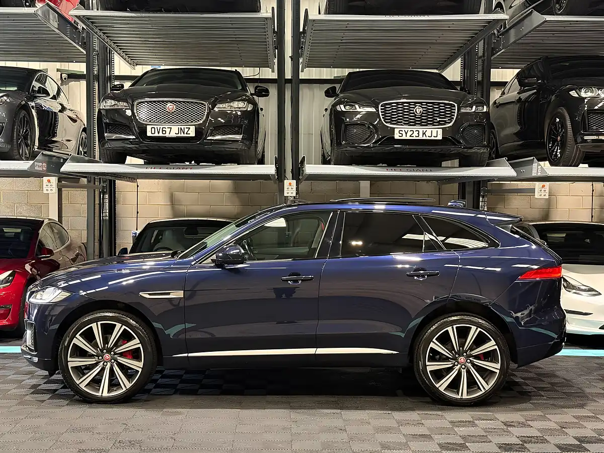Used 2019 Jaguar F-Pace S Blue - Interior and Exterior details 6